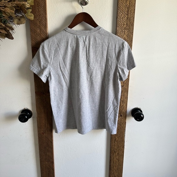 Disney Mickey Mouse Womens Size Small T-Shirt Embroidered Gray Short Sleeve - Picture 4 of 7